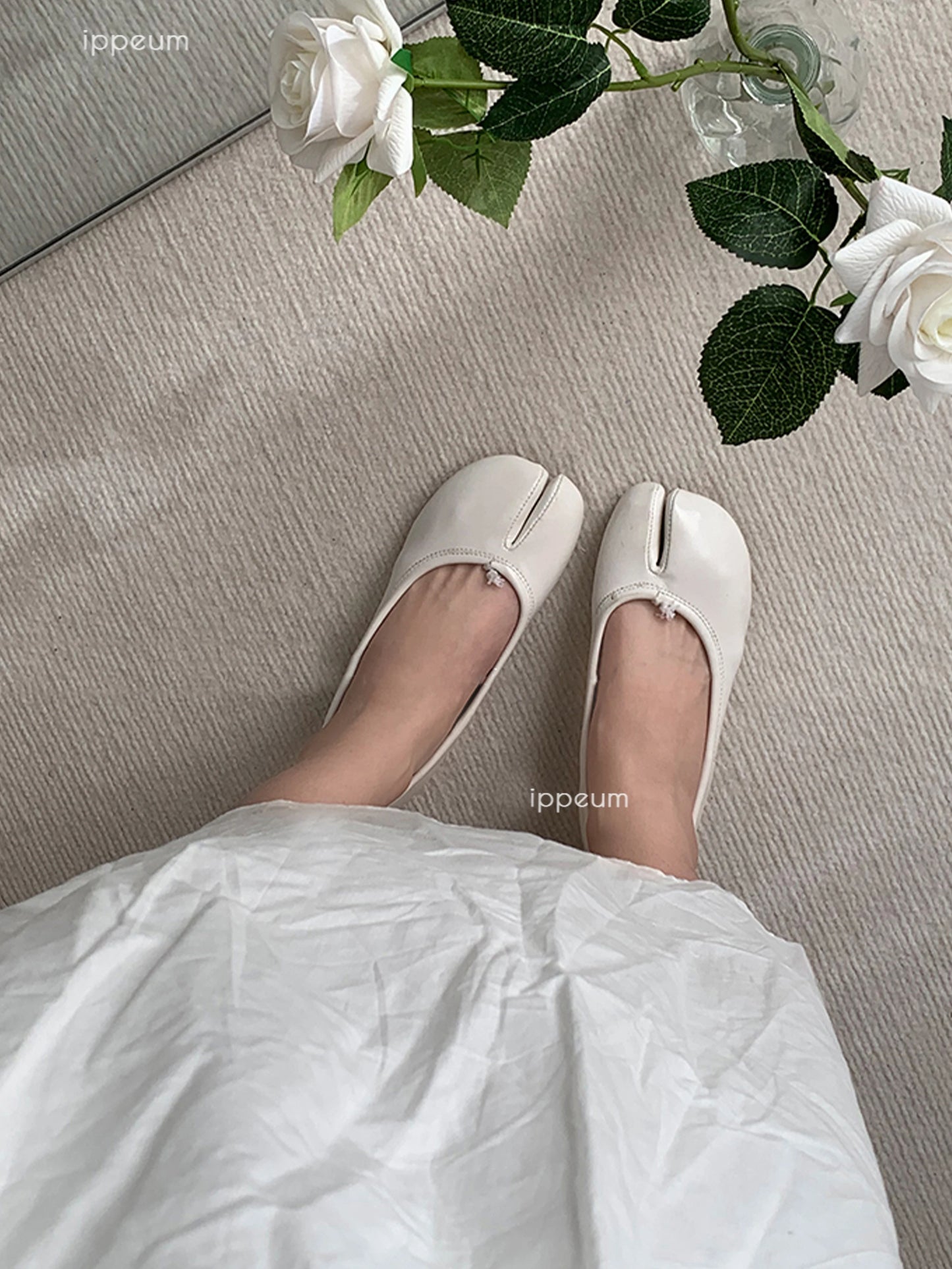 Women's Split Toe Slip-On Flat Loafer Ballet Flats