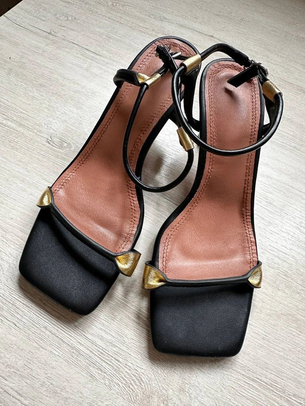 Women Narrow Band Thin Heels Sandals